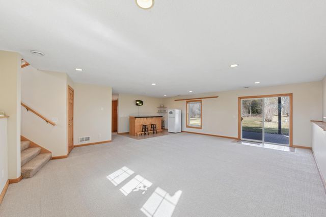 696 Buttercup Court, Hudson, WI 54016