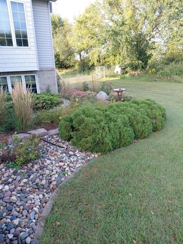 696 Buttercup Court, Hudson, WI 54016