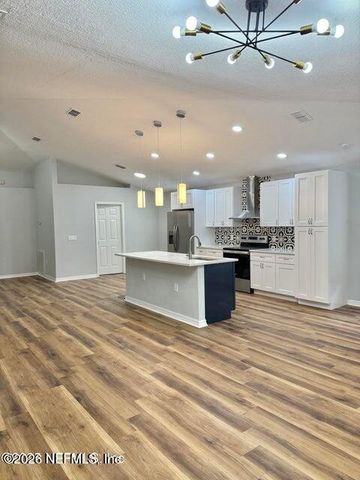 185 KING ARTHUR Court, St. Augustine, FL 32086