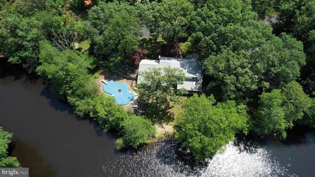 5 ELM CT, Medford, NJ 08055