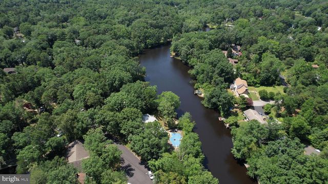 5 ELM CT, Medford, NJ 08055