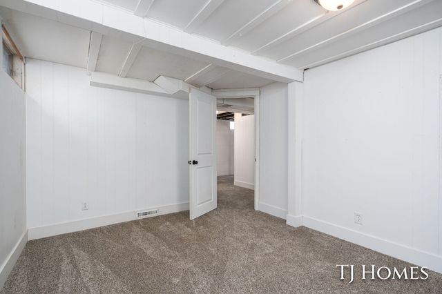 948 Becker Road, Muskegon Twp, MI 49445