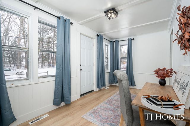 948 Becker Road, Muskegon Twp, MI 49445