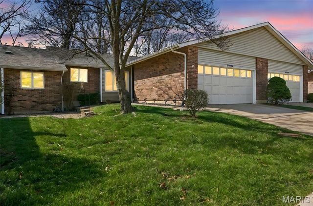 2476 Fox Bridge Court, Lake St Louis, MO 63367