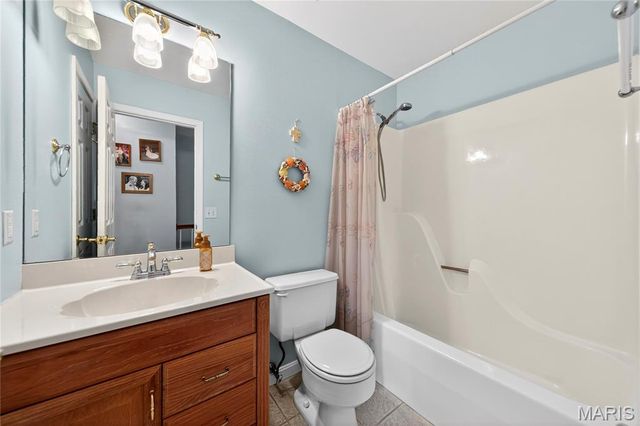 2476 Fox Bridge Court, Lake St Louis, MO 63367