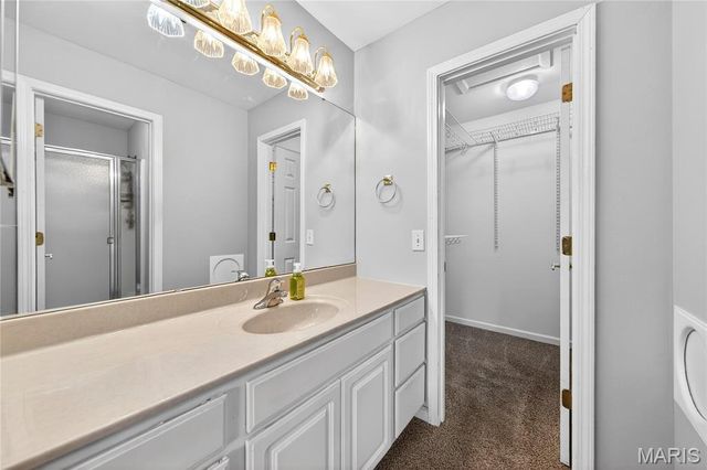 2476 Fox Bridge Court, Lake St Louis, MO 63367