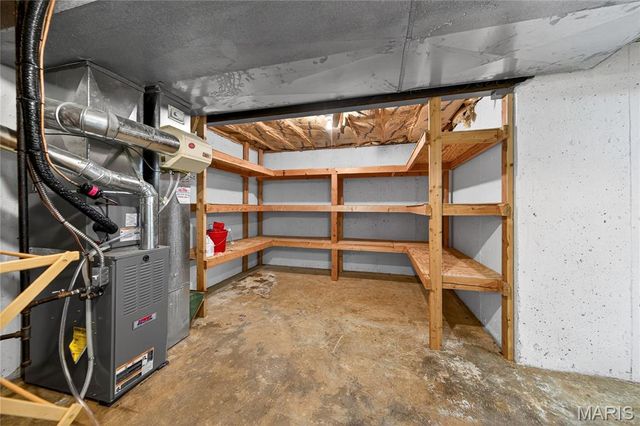 2476 Fox Bridge Court, Lake St Louis, MO 63367