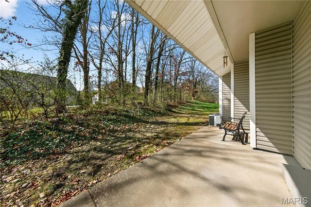 2476 Fox Bridge Court, Lake St Louis, MO 63367