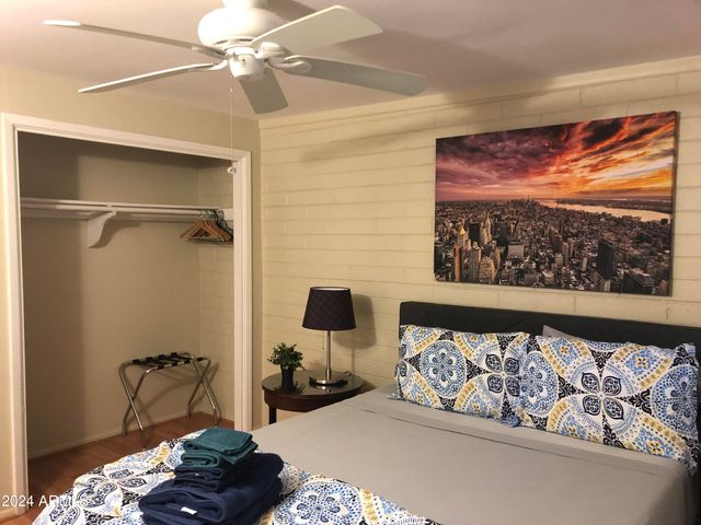 2015 S GRANADA Drive 1, Tempe, AZ 85282