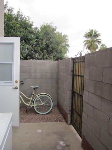 2015 S GRANADA Drive 1, Tempe, AZ 85282