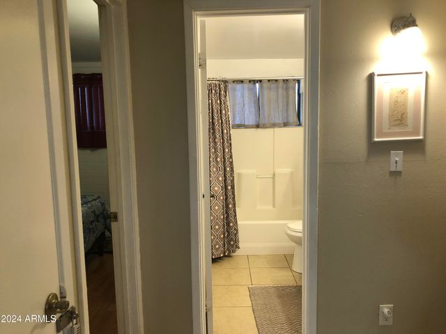 2015 S GRANADA Drive 1, Tempe, AZ 85282