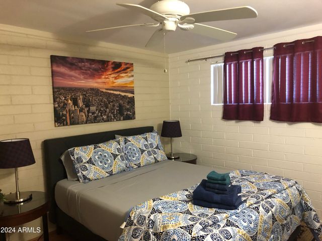 2015 S GRANADA Drive 1, Tempe, AZ 85282