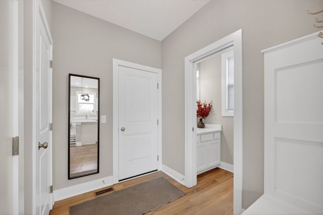 1804 E Euclid Avenue, Indianola, IA 50125