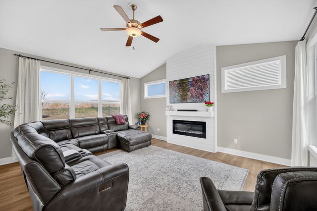 1804 E Euclid Avenue, Indianola, IA 50125