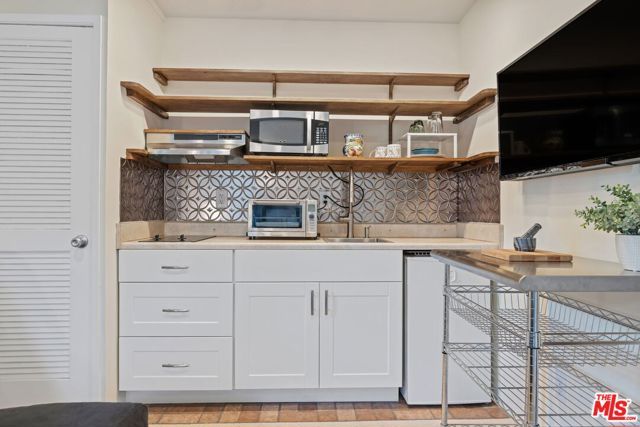 110 S Salinas Street D, Santa Barbara, CA 93103