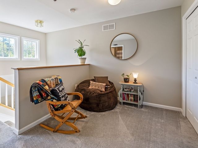 102 Lordvale Blvd 102, Grafton, MA 01536