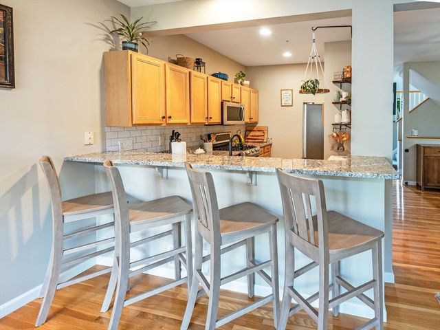 102 Lordvale Blvd 102, Grafton, MA 01536