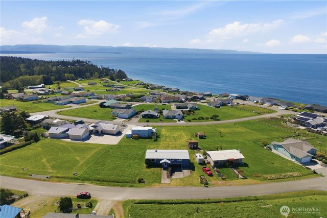 747 La Fiesta Street, Coupeville, WA 98239