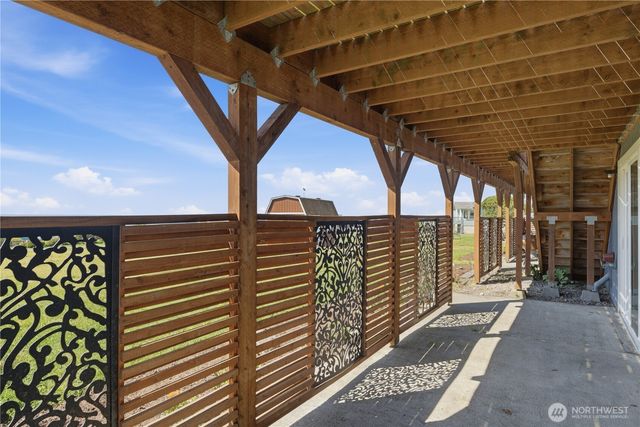 747 La Fiesta Street, Coupeville, WA 98239