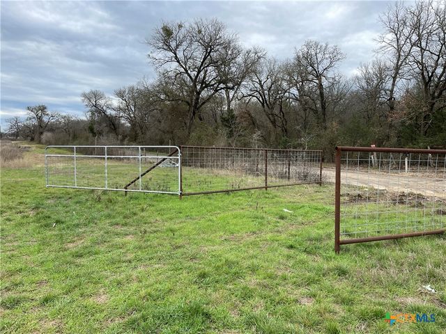 2915 Tumbleweed Trail, Dale, TX 78616