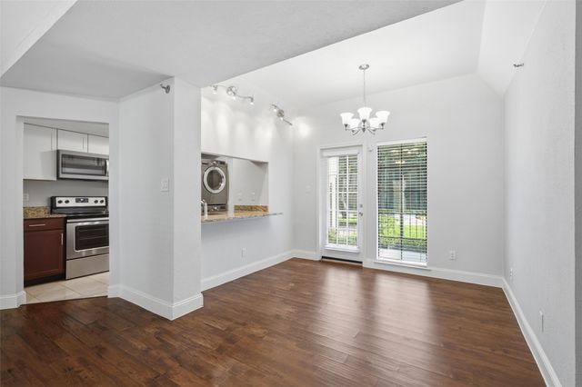 3105 San Jacinto Street 108, Dallas, TX 75204