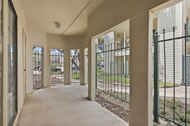 3105 San Jacinto Street 108, Dallas, TX 75204