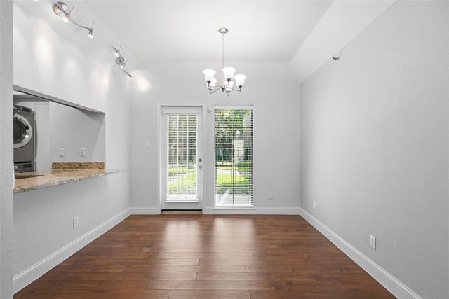 3105 San Jacinto Street 108, Dallas, TX 75204