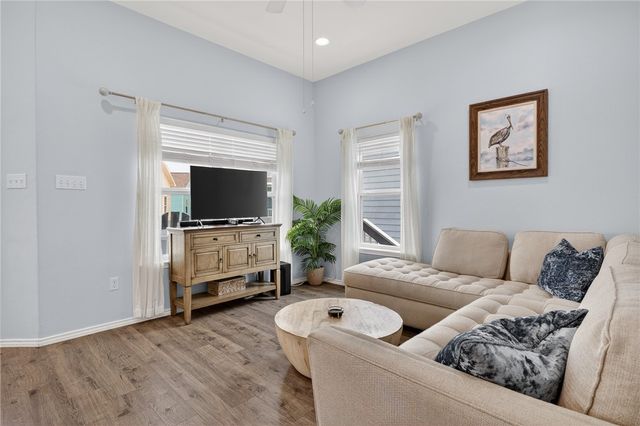 115 Stingray, Rockport, TX 78382