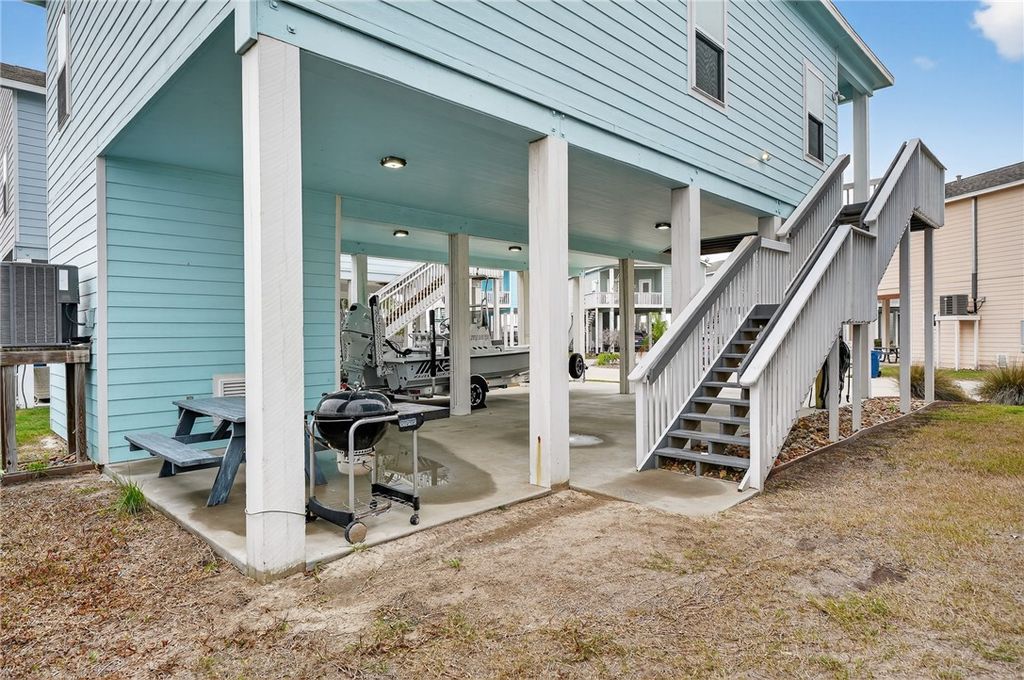 115 Stingray, Rockport, TX 78382 — photo 5