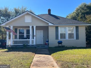 525 Sixth Avenue, Thomaston, GA 30286