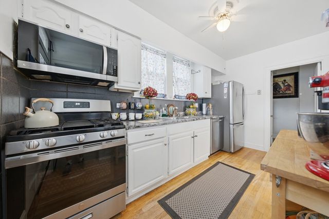 1228 Elmwood Avenue, Berwyn, IL 60402