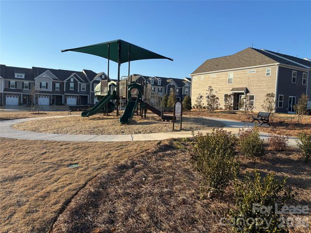 2012 Highland Park Drive, Charlotte, NC 28269