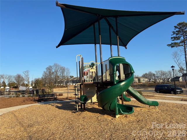 2012 Highland Park Drive, Charlotte, NC 28269