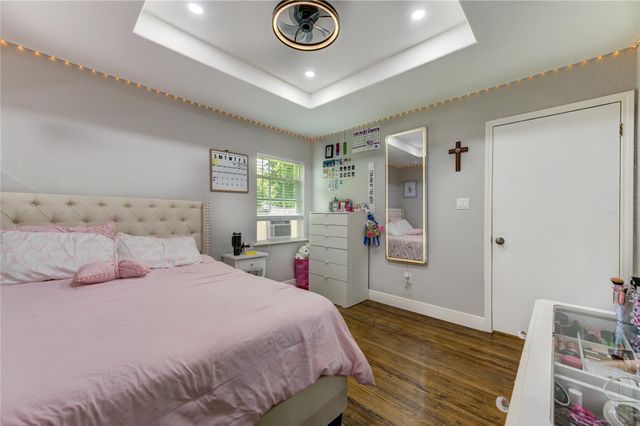 806 Laverne Avenue, Pasadena, TX 77502