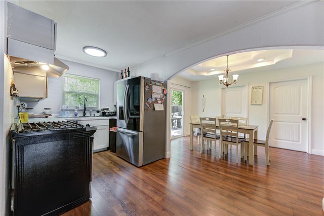 806 Laverne Avenue, Pasadena, TX 77502