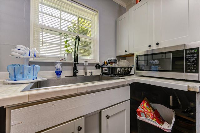 806 Laverne Avenue, Pasadena, TX 77502
