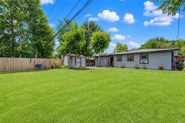 806 Laverne Avenue, Pasadena, TX 77502