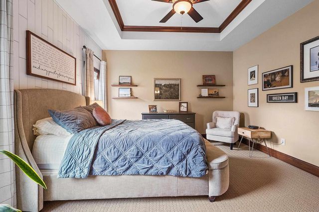 3747 COPPER OAK CIRCLE, Green Bay, WI 54313