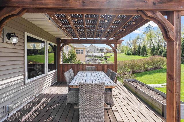 3747 COPPER OAK CIRCLE, Green Bay, WI 54313