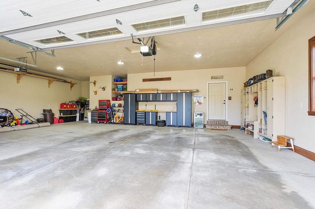3747 COPPER OAK CIRCLE, Green Bay, WI 54313