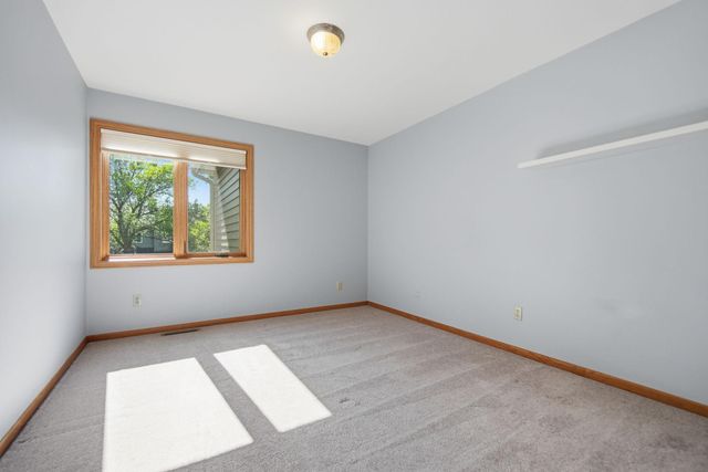 7807 W 110th Street, Bloomington, MN 55438