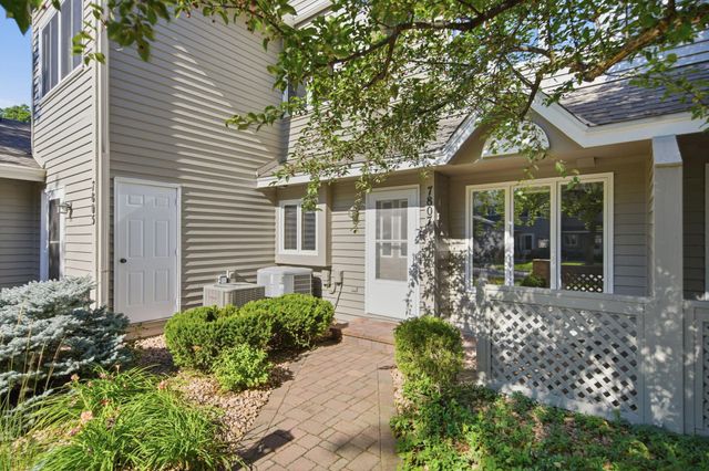 7807 W 110th Street, Bloomington, MN 55438