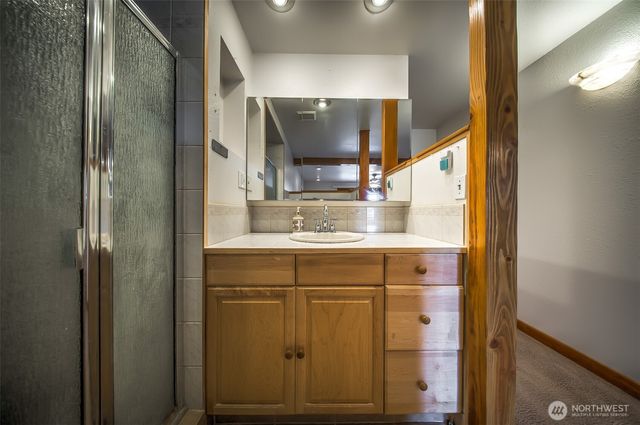 4110 Baker Ames Road NE, Olympia, WA 98506