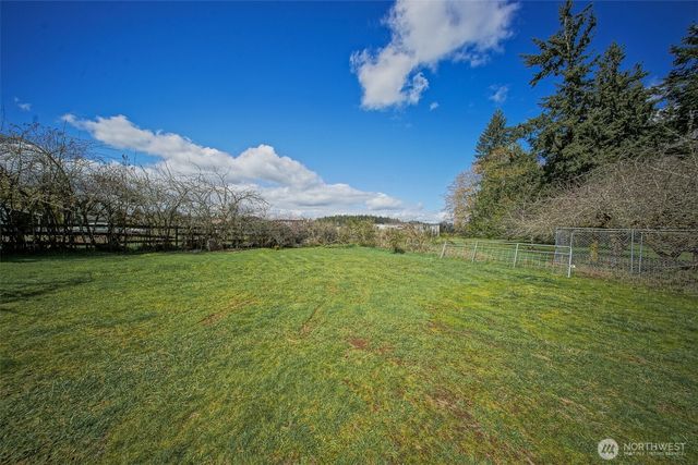 4110 Baker Ames Road NE, Olympia, WA 98506