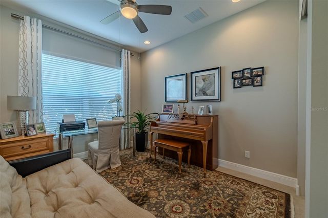 4902 SANDY GLEN WAY, Wimauma, FL 33598