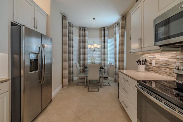 4902 SANDY GLEN WAY, Wimauma, FL 33598