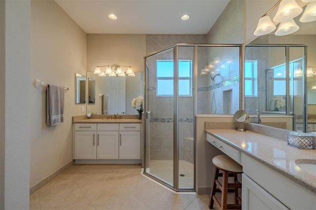 4902 SANDY GLEN WAY, Wimauma, FL 33598