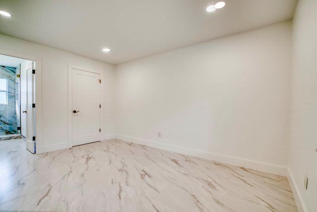 10084 Meridian Way N 4, Palm Beach Gardens, FL 33410