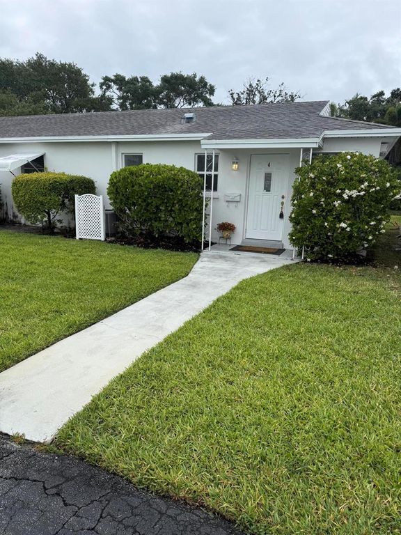 10084 Meridian Way N 4, Palm Beach Gardens, FL 33410