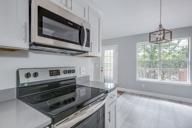 1449 Brighton Cir, Old Hickory, TN 37138